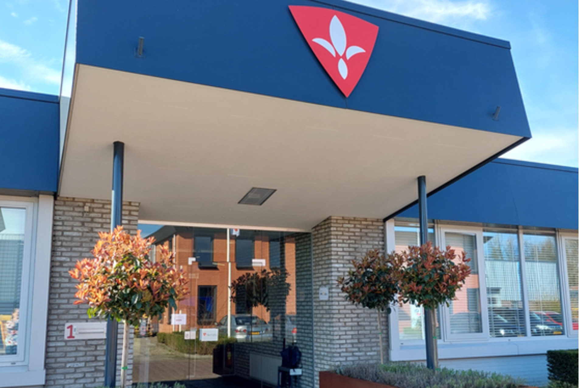 Entree Hermeta - kom werken bij Hermeta - vacature - lokaal en duurzaam maakbedrijf in Asperen