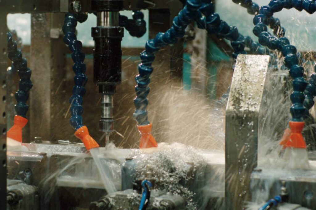 Productiemedewerker - vacature - zagen assembleren en CNC machine